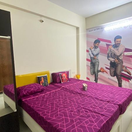 C Suites - Santiago II Stay, Cowork & Engage II Short & Long Stays Μπανγκαλόρ Εξωτερικό φωτογραφία